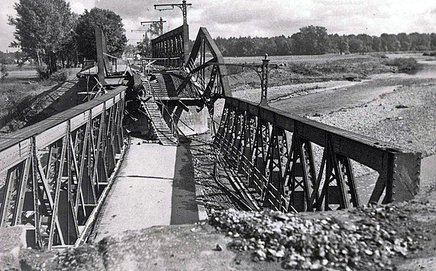 VIDEA ROKU: Nejoblíbenější Zaniklé tratě mají krásné i temné příběhy