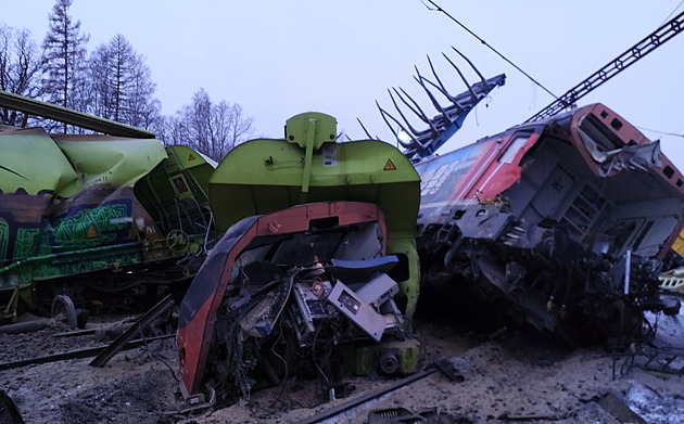 V České Třebové se srazily nákladní vlaky. Škoda je minimálně 150 milionů korun