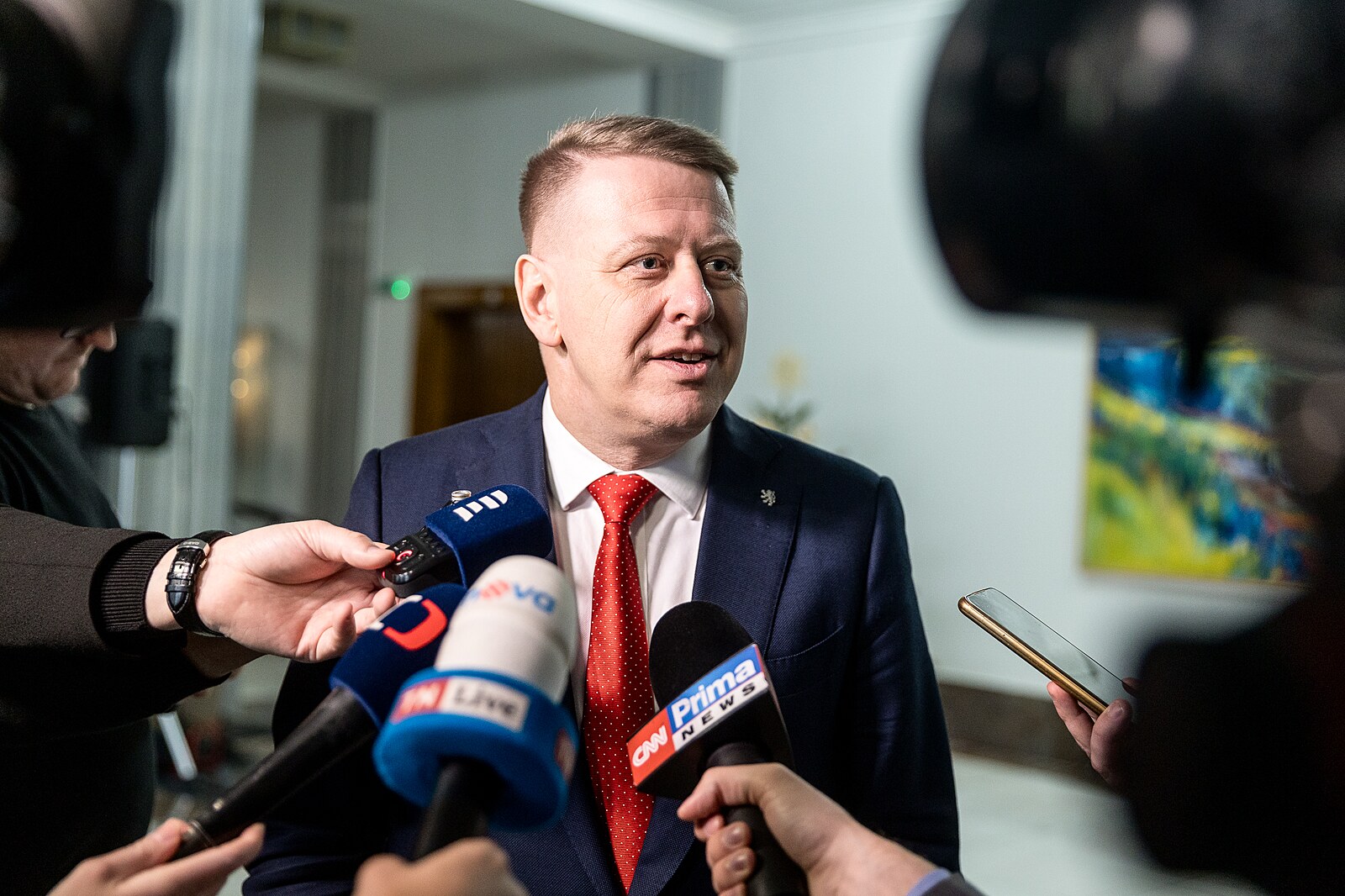 Prodej potravin za podnákupní ceny i války mezi obchodními řetězci. Nejsou to nekalé praktiky¨, říká Prouza