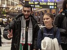 Klimatická aktivistka Greta Thunbergová se na hlavním nádraí ve Stockholmu...