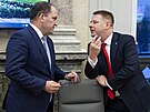 Zasedání tripartity. Ministr zemdlství Marek Výborný (vlevo) a prezident...