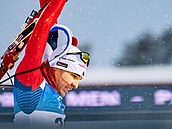 Michal Krčmář na střelnici ve sprintu v Östersundu
