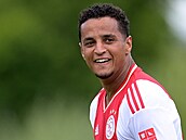 Mohamed Ihattaren v dresu nizozemského Ajaxu, za který hrál v roce 2022...