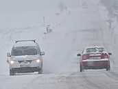 Sjízdná jen s velkou opatrností byla i silnice I/11 mezi Opavou a Bruntálem....