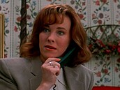 Catherine O'Hara ve filmu Sám doma (1990)