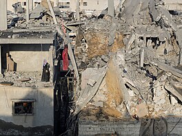 Následky izraelského útoku v Chán Júnisu v jiním Pásmu Gazy (6. prosince 2023)