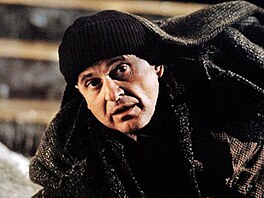 Joe Pesci ve filmu Sám doma (1990)