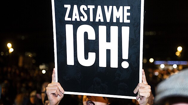 Slovci v Bratislav protestovali proti vld Roberta Fica. (7. prosince 2023)