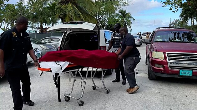 Američanka na Bahamách zemřela po útoku žraloka