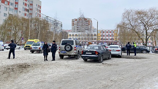 Jednoho člověka zabila a dalších pět lidí zranila studentka, která ve čtvrtek střílela na gymnáziu v západoruském Brjansku. (7. prosince 2023)