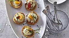 Ko�í�ky pln�né sýrovou p�nou