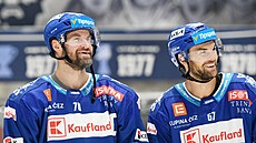 Hokejoví rozhod�í m�li v ned�lním kole ter� na zádech.