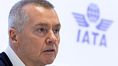 �éf Mezinárodního sdru�ení pro leteckou dopravu (IATA) Willie Walsh b�hem...