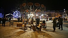 V horní �ásti jihlavského Masarykova nám�stí vznikla adventní vesni�ka. Její...