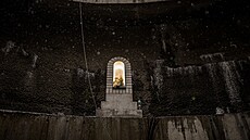 D�lníci v rámci stavby metra D prorazili poslední metry ze spojovacího tunelu...