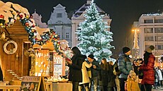 Vánoní atmosféra na trzích na námstí Republiky v Plzni (5. prosince 2023)