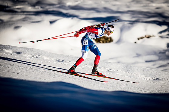 Michal Krmá bhem stíhacího závodu v Lenzerheide.