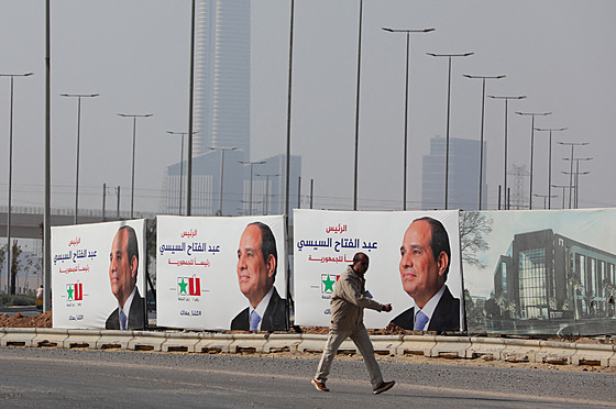 Egyptské prezidentské volby vyhrál opt dosavadní vládce Abdal Fattáh Sísí (na...