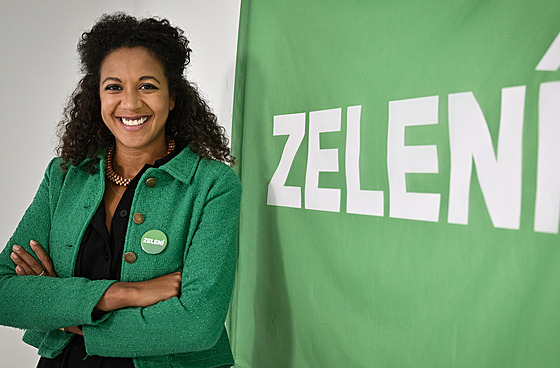 Johanna Nejedlová vede kandídátku Zelených ve volbách do Evropského parlamentu.
