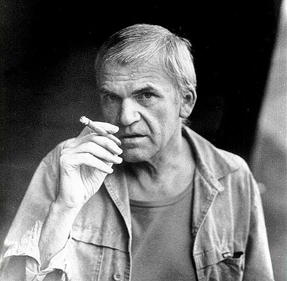 Mezi favority na Nobelovu cenu je u tradin i Milan Kundera.