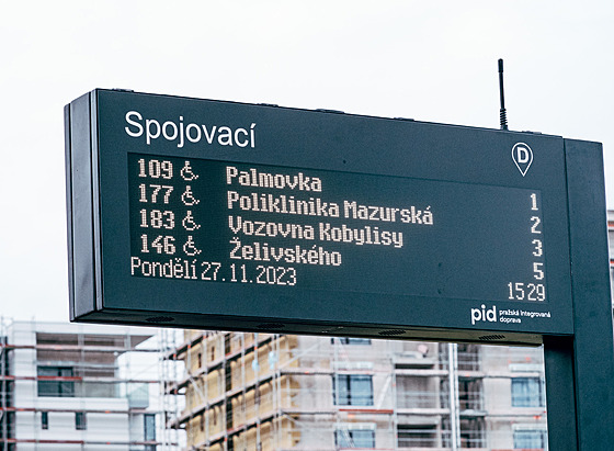 Digitální odjezdové tabule na zastávkách autobus (12. prosince 2023)