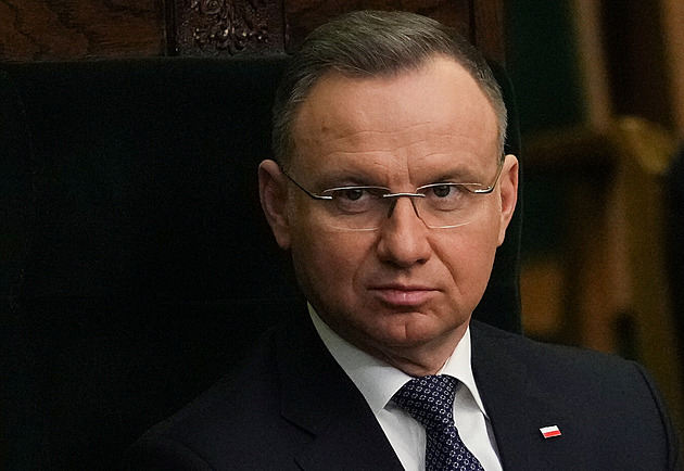 Co to znamená mít koule? Polský prezident zaskočil vulgárním příspěvkem