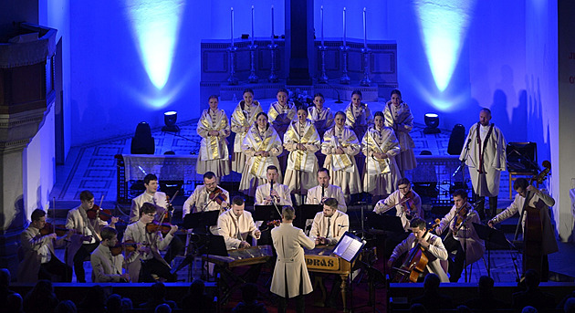 Program Svatováclavského festivalu zpestí vystoupení Vojenského umleckého...