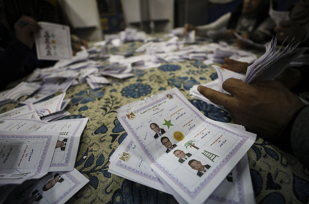 Jen těch procent bylo letos méně. Vládce Egypta Sísí opět vyhrál volby