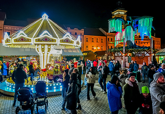 Na adventní trhy se rock nehodí, ukončili pořadatelé předčasně kapele koncert