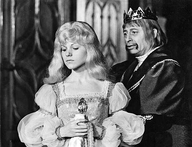 Velký štědrovečerní omyl. Poprvé lidé Zlatovlásku v televizi málem neviděli