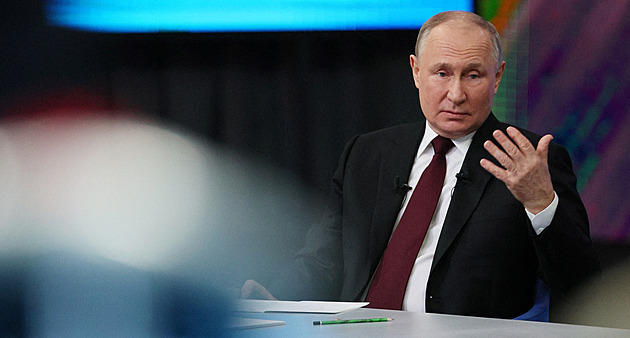 Svět za zrcadlem aneb Proč je jakákoliv dohoda s Putinem skoro nemožná