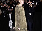 Here�ka Tilda Swintonová vyrazila v tém�� nadpozemském outfitu na módní...