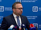 P��sp�vek na bydlen� i na d�ti online. MPSV p�edstavilo novinky v digitalizaci