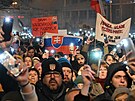 V Bratislav lidé protestovali potetí za poslední dva týdny. (19. prosince...
