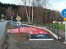 Cyklist� maj� u Vltavy na lipensku novou cyklostezku