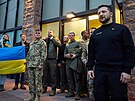Ukrajinský prezident Volodymyr Zelenskyj navtívil americkou vojenskou základnu...