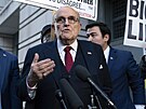 Rudy Giuliani má zaplatit odkodné dvma enám, které kiv obvinil z podvod...