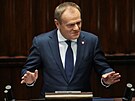Nový polský premiér Donal Tusk pi projevu v Sejmu, dolní komoe parlamentu...