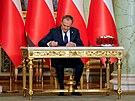 Nový premiér Donald Tusk sloil u polského prezidenta Andrzeje Dudy písahu. O...