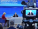 Výroní tisková konference ruského prezidenta Vladimira Putina (14. prosince...