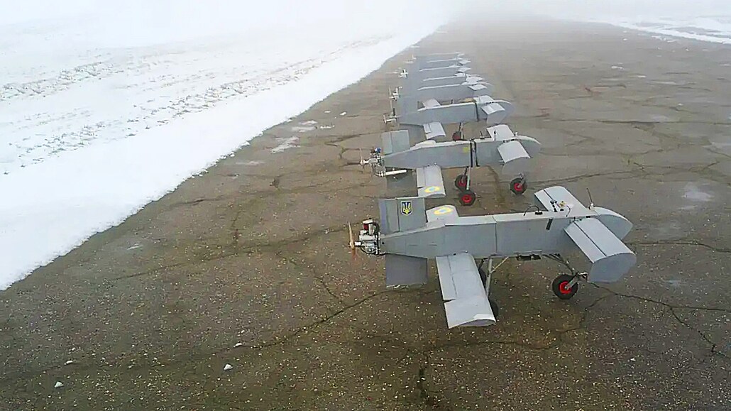 Demonstrace nových ukrajinských dron AQ-400 Scythe