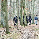 Policejn ptrac akce v Klnovickm lese (19. prosince 2023)