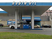erpací stanice Robin Oil v Praze (22. listopadu 2023)