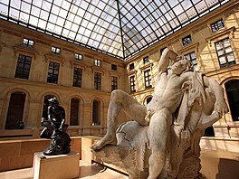 Louvre se pyní mnoha nej i ve svtovém mítku. S tém osmi miliony...