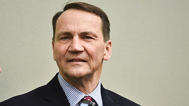 Nový polský ministr zahraničí Radoslaw Sikorski (11. prosince 2023)