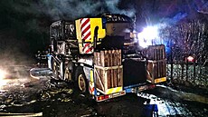 Po�ár autoje�ábu v Bu�ovicích na Vy�kovsku (15. prosince 2023)