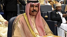 Kuvajtský emír ajch Navaf Ahmad Dábir Sabah na snímku z roku 2014 (26. bezna...
