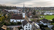 Zvonní kravských zvon rozdlilo obyvatele výcarské vesnice Aarwangen na dva...