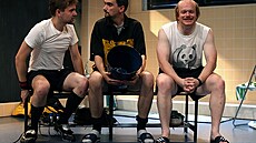 Petr Ln�ni�ka, Martin My�i�ka a David Novotný v p�edstavení Dejvického divadla...