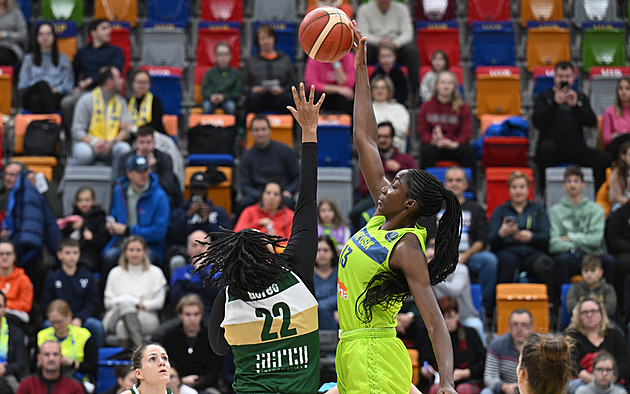 Bez dvou opor se nadřely. Basketbalistky USK v Eurolize zdolaly Györ